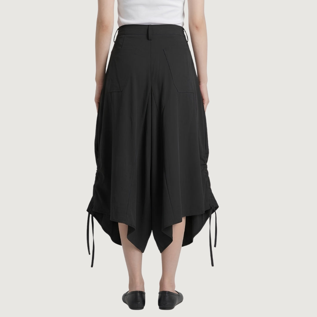Sculpted Nomad Pants