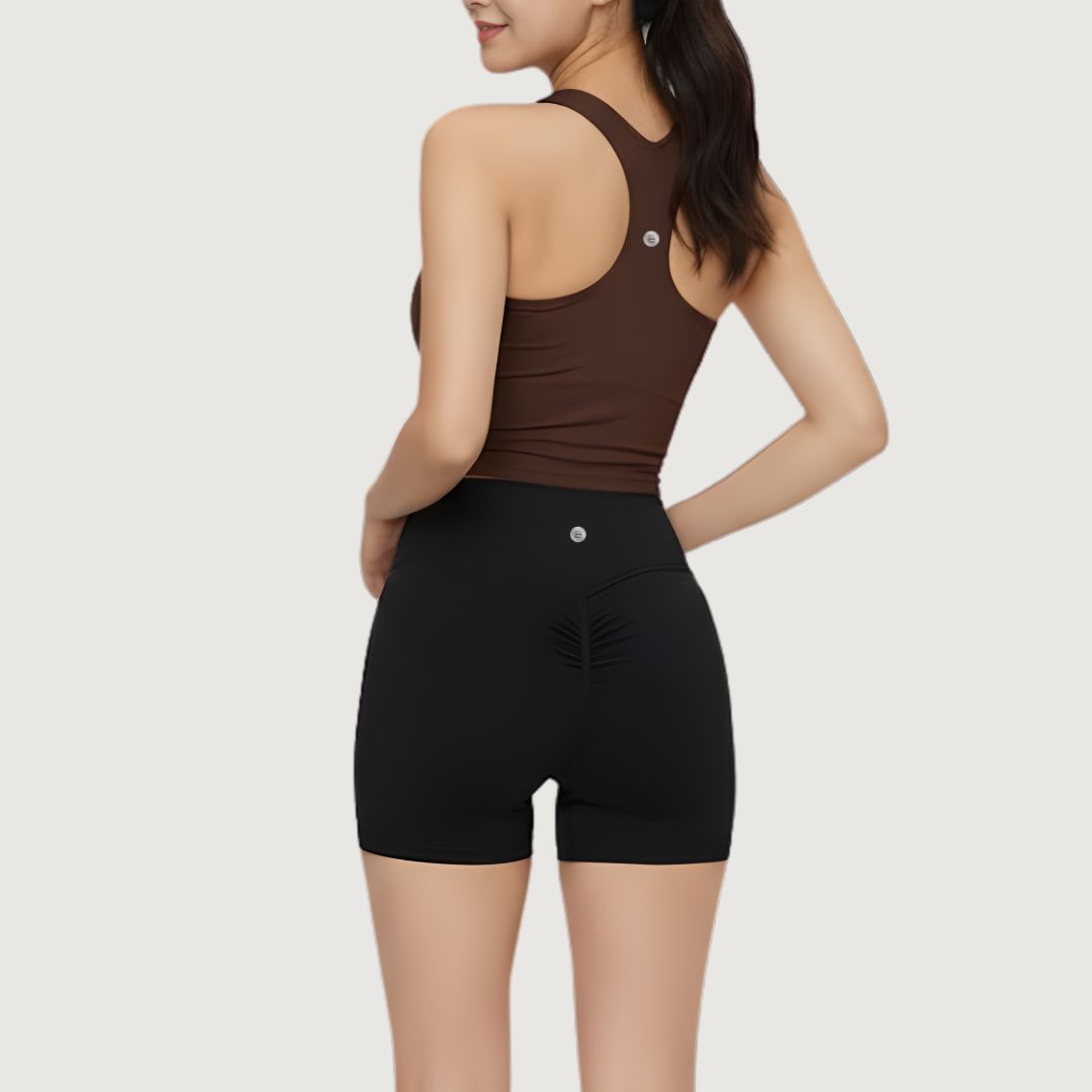 Essence Tank